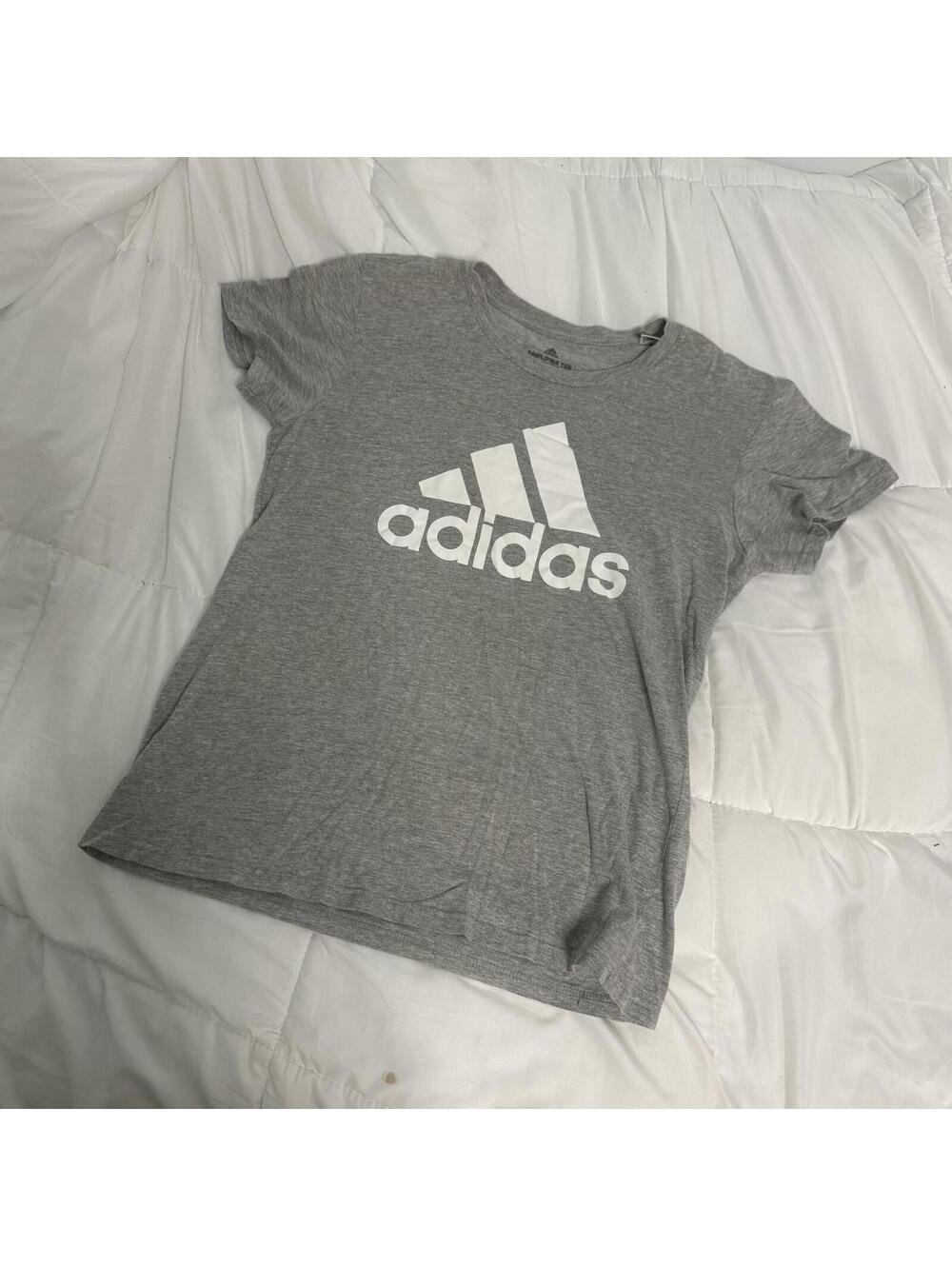 adidas gray grey t-shirt medium